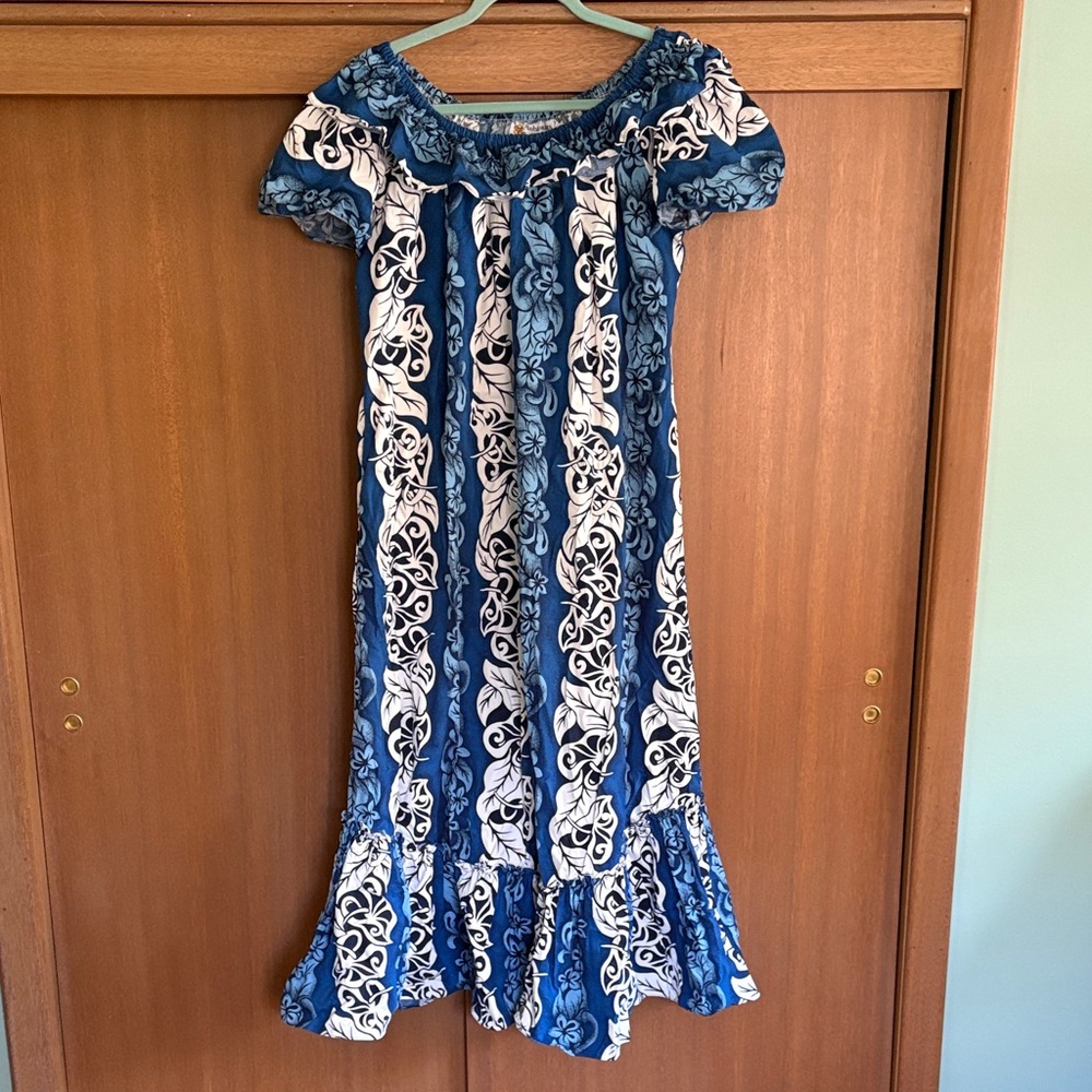 Blue and White Hawaiian Floral Maxi Dress